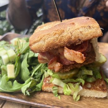 Ovelia - Greek Near Me - Astoria, New York