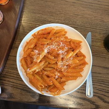 Gianni & Mac's Ristorante - Penne with Vodka Sauce - Italian Near Me - Marietta, Georgia Gianni & Mac's Ristorante - Penne with Vodka Sauce - Italian Near Me - Marietta, Georgia
