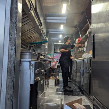 Messi Burgers - Food Trucks Near Me Messi Burgers - Food Trucks Near Me