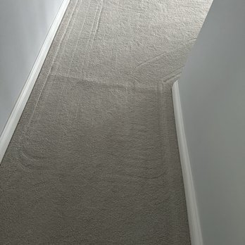 Floorz - Another example of visible seam after install and 2 attempts to fix. - Flooring Near Me - Strongsville, Ohio Floorz - Another example of visible seam after install and 2 attempts to fix. - Flooring Near Me - Strongsville, Ohio