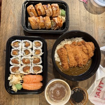 RAWR Sushi - Sushi Bars Near Me - Springfield, Virginia RAWR Sushi - Sushi Bars Near Me - Springfield, Virginia