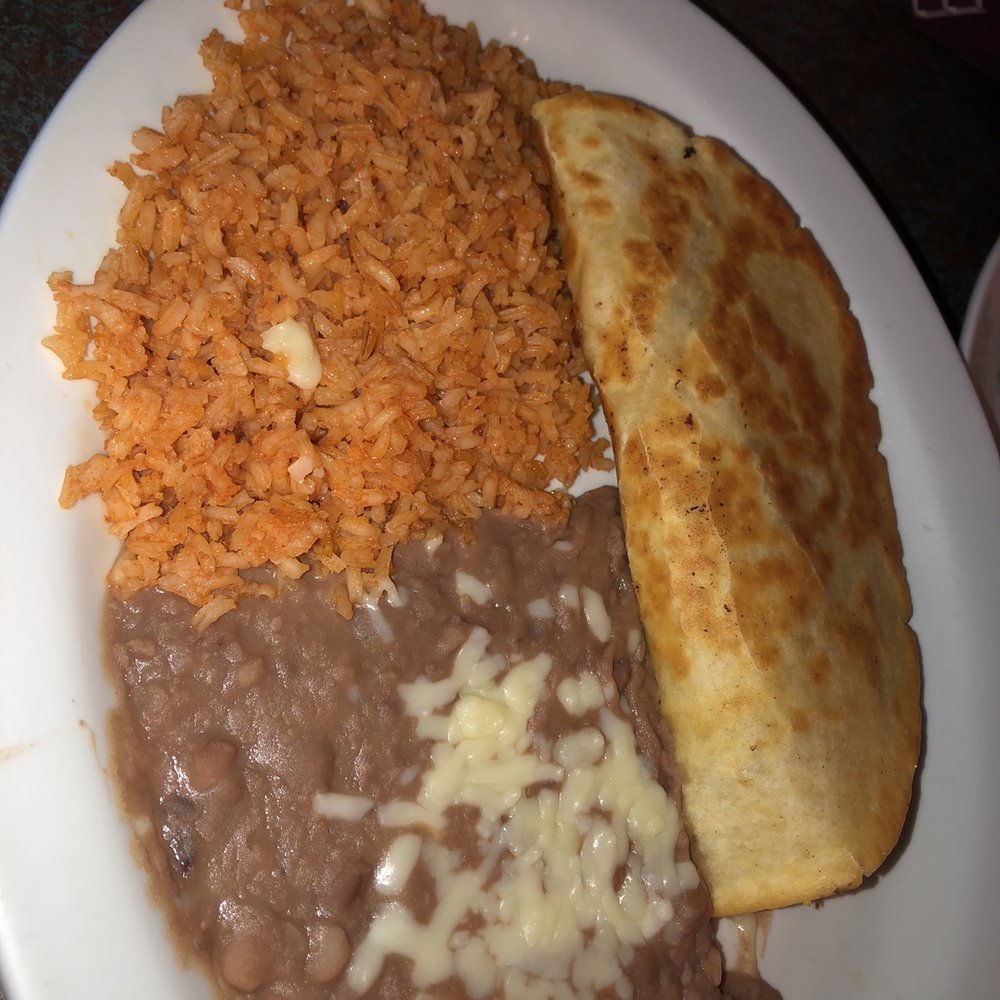 2 Pesos Cantina - Chicken Quesadilla, Rice & Beans - Mexican Near Me - Pelham, Alabama 2 Pesos Cantina - Chicken Quesadilla, Rice & Beans - Mexican Near Me - Pelham, Alabama