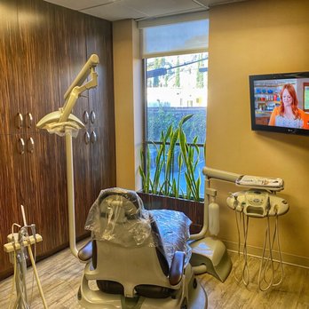 West LA Implants - TVs on the ceiling - Cosmetic Dentists Near Me - Los Angeles, California