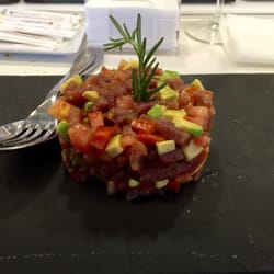 Raul Restobar - Y se me olvidaba lo que para mí fue lo mejor de esta escapada, El Tartar de Atún, Aguacate y Tomate. Y sí, lo pongo con mayusculas!!!