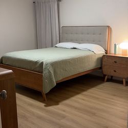 Solano Home Furniture - I love how the midcentury vibes compliment the features in my bedroom.