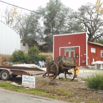 Stage Door Antiques - old building - Antiques Near Me - Drytown, California Stage Door Antiques - old building - Antiques Near Me - Drytown, California