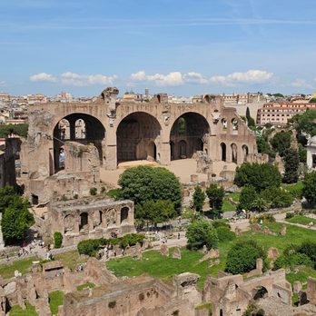 Colosseum - Landmarks & Historical Buildings Near Me - Rome, RM Colosseum - Landmarks & Historical Buildings Near Me - Rome, RM