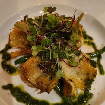 Jonathan’s Ristorante - Seared scallos w/baby artichokes - Italian Near Me - Huntington, New York Jonathan’s Ristorante - Seared scallos w/baby artichokes - Italian Near Me - Huntington, New York