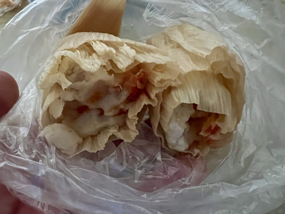 L R Tamales Mexicanos