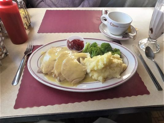 Cutchogue Diner by null