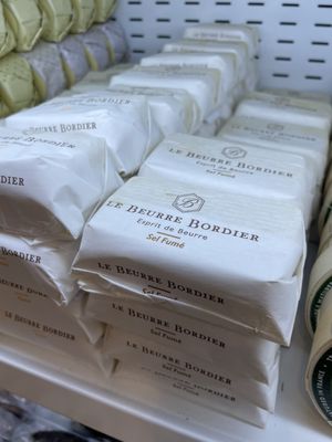 Julien Boulangerie by null