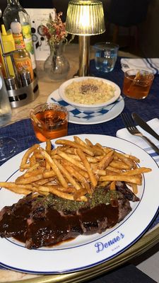 Denae’s Diner by null