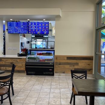 Aroma & Sabor Cafe - Indoor dining area. Clean spacious and bright - Coffee & Tea Near Me - Orange, California
