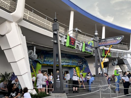 Buzz Lightyear's Space Ranger Spin by null