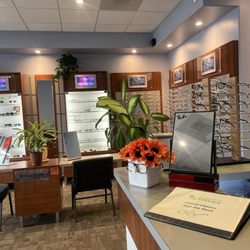 Summit Optometric Eye Care
