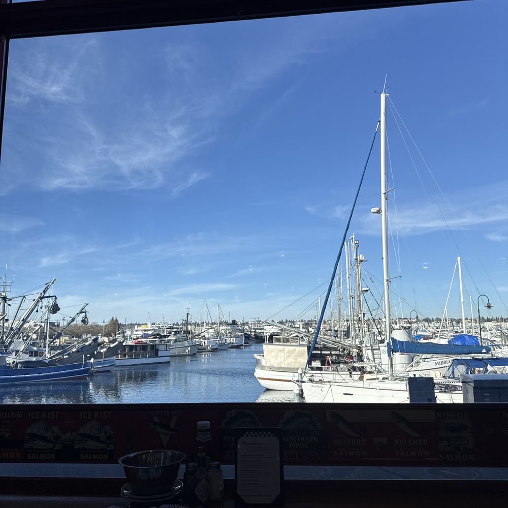 Chinook's - View - Seafood Near Me - Seattle, Washington Chinook's - View - Seafood Near Me - Seattle, Washington