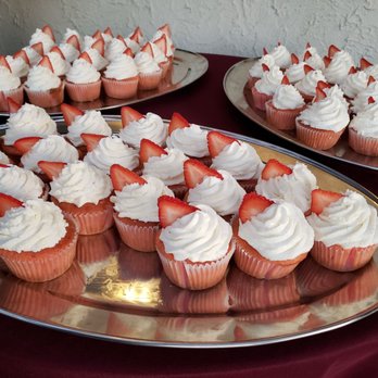 Potomac Point Winery - Best wine cupcakes ever. - Wineries Near Me - Stafford, Virginia