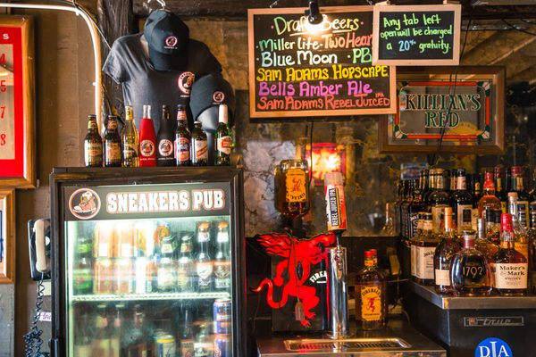 Sneakers Pub by null