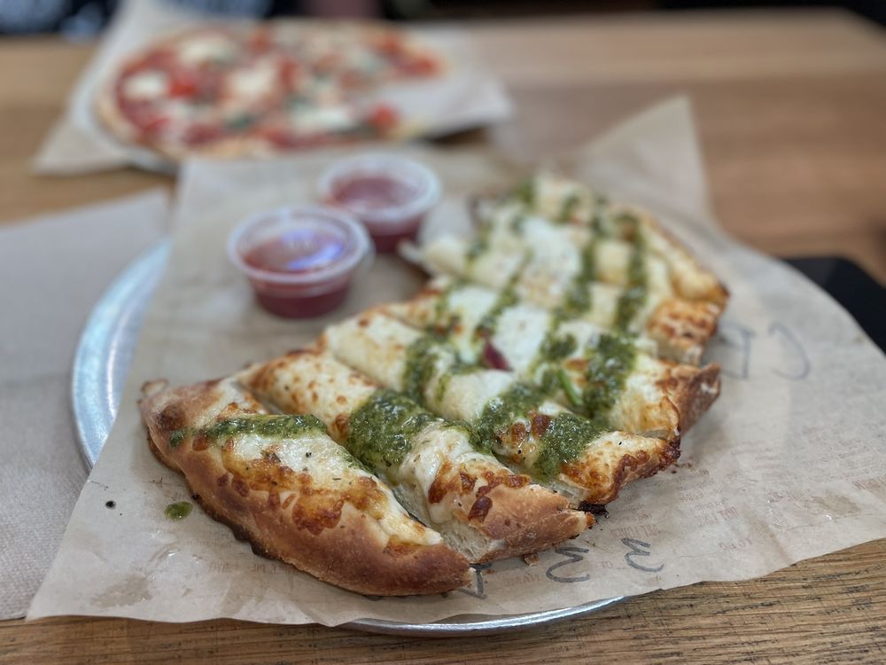 BLAZE PIZZA Updated October 2024 168 Photos & 163 Reviews 401