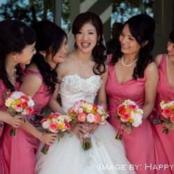KM Floral Design - A beautiful bride and her bridesmaids!