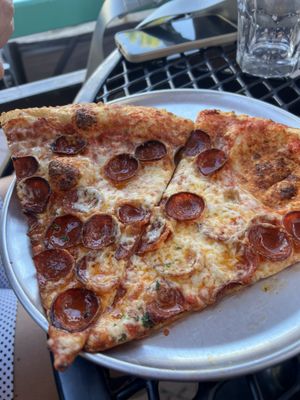 HandleBar Pizza by null