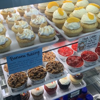 Molly's Cupcakes - Cupcakes Near Me - Chicago, Illinois Molly's Cupcakes - Cupcakes Near Me - Chicago, Illinois
