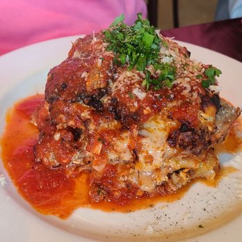 Amaro Bistro - Lasagne - Italian Near Me - Bothell, Washington Amaro Bistro - Lasagne - Italian Near Me - Bothell, Washington