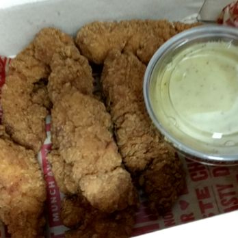 Applebee's Grill + Bar - Maybe to-go is not such a good idea - Not quite a "Platter" portion of chicken tenders. Also, gave the wrong sauce on both our meals. - Sports Bars Near Me - Redlands, California