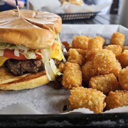 Baha Burger - Classic burger