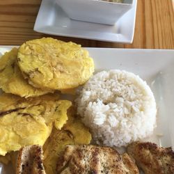 Mi Querida Colombia - Chicken Breast. Tostones. rice. gravy.