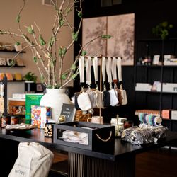 Fen & Hallow - Fen & Hallow is a modern wellness and holistic lifestyle shop nestled near the square in downtown San Marcos.