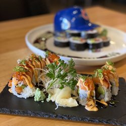 AMORE Sushi - Smoke Salmon