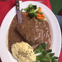 Armando's Hideaway - Pepper filet of beef