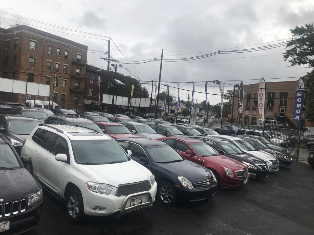 EXECUTIVE AUTO GROUP 26 Photos Used Car Dealers 658 Chancellor