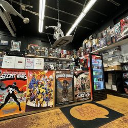 Hot Comics and Collectibles