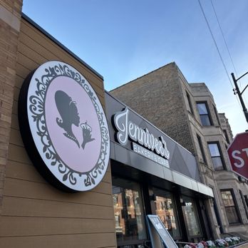 Jennivee’s Bakery - Desserts Near Me - Chicago, Illinois Jennivee’s Bakery - Desserts Near Me - Chicago, Illinois