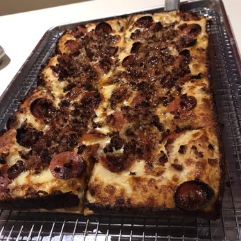Reginelli's Pizzeria - Detroit style pizza - Pizza Near Me - Metairie, Louisiana Reginelli's Pizzeria - Detroit style pizza - Pizza Near Me - Metairie, Louisiana