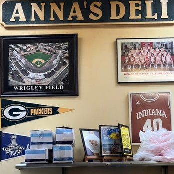 Anna's Deli - decor is simple and nostalgic - Delis Near Me - Bradenton, Florida