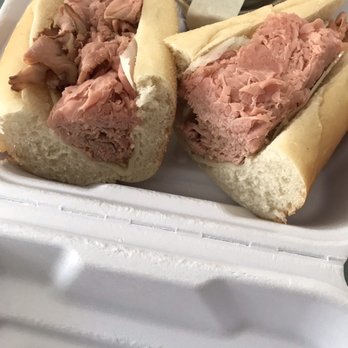 Wayside Market - Roast beef sandwich - Pizza Near Me - Media, Pennsylvania