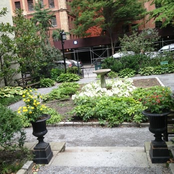 Tudor City Greens - Parks Near Me - New York, New York Tudor City Greens - Parks Near Me - New York, New York