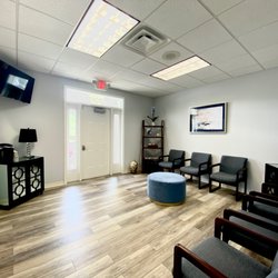 Kreuzer Family Dentistry - Waiting room at Kreuzer Family Dentistry