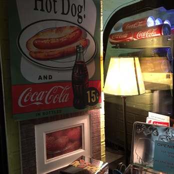 Dr. Dog - Food Trucks Near Me - Zürich, ZH Dr. Dog - Food Trucks Near Me - Zürich, ZH