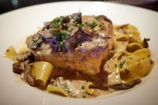 TENDER steakhouse + lounge by null