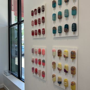 Bombshell Treat Bar - Ice Cream & Frozen Yogurt Near Me - Berkley, Michigan Bombshell Treat Bar - Ice Cream & Frozen Yogurt Near Me - Berkley, Michigan