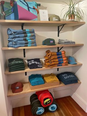 Cotopaxi Hayes Valley by null