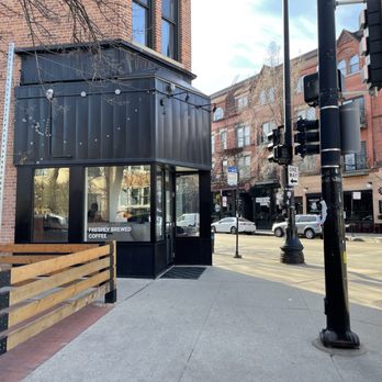 Soloway Coffee - the outside of a coffeehouse - Coffee & Tea Near Me - Chicago, Illinois