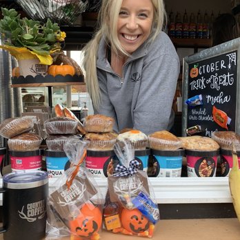 Country Coffee - Gresham - Owner, Hailee - Coffee & Tea Near Me - Gresham, Oregon