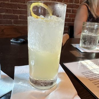 Shine - French 75 - New American Near Me - Hendersonville, North Carolina