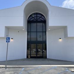 Dental Care of Anaheim - Rear main entrance