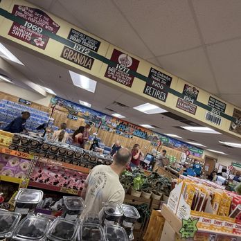 Trader Joe's - The line that wrapped around but moved very quickly - Grocery Near Me - Phoenix, Arizona Trader Joe's - The line that wrapped around but moved very quickly - Grocery Near Me - Phoenix, Arizona